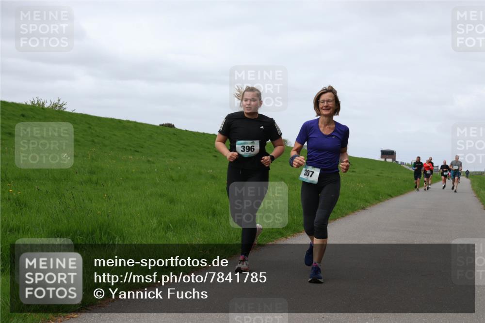 04.05.2025 - 8. Wedeler Halbmarathon Yannick Fuchs http://msf.ph/oto/7841785 04.05.2025 11:49:44 Laufen 396, 307 meine-sportfotos.de
