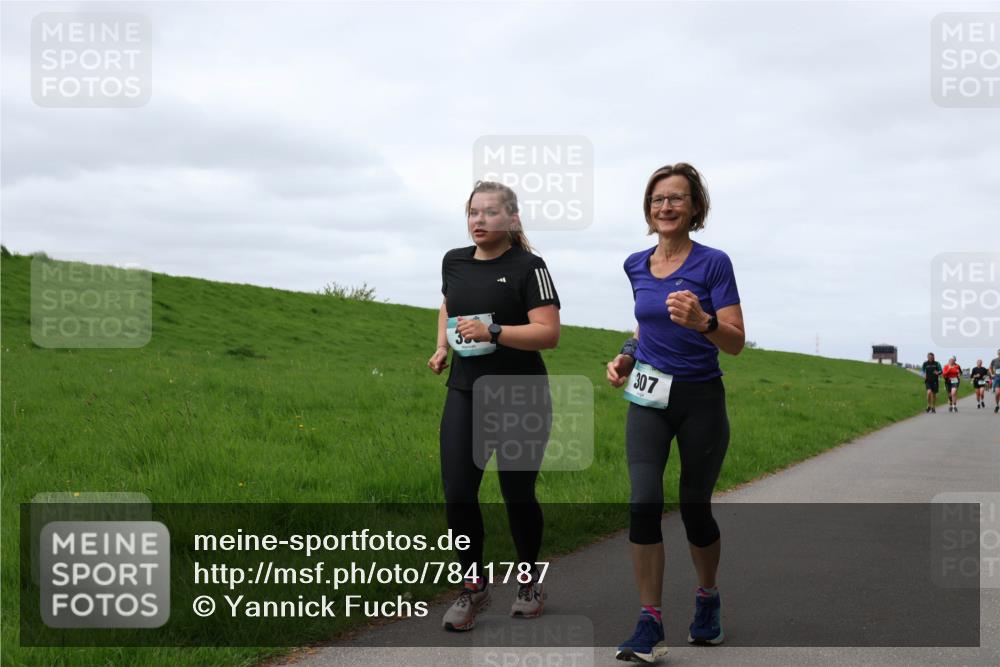 04.05.2025 - 8. Wedeler Halbmarathon Yannick Fuchs http://msf.ph/oto/7841787 04.05.2025 11:49:45 Laufen 307 meine-sportfotos.de