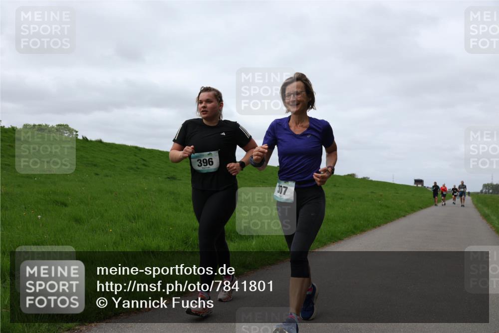 04.05.2025 - 8. Wedeler Halbmarathon Yannick Fuchs http://msf.ph/oto/7841801 04.05.2025 11:49:45 Laufen 396, 307 meine-sportfotos.de