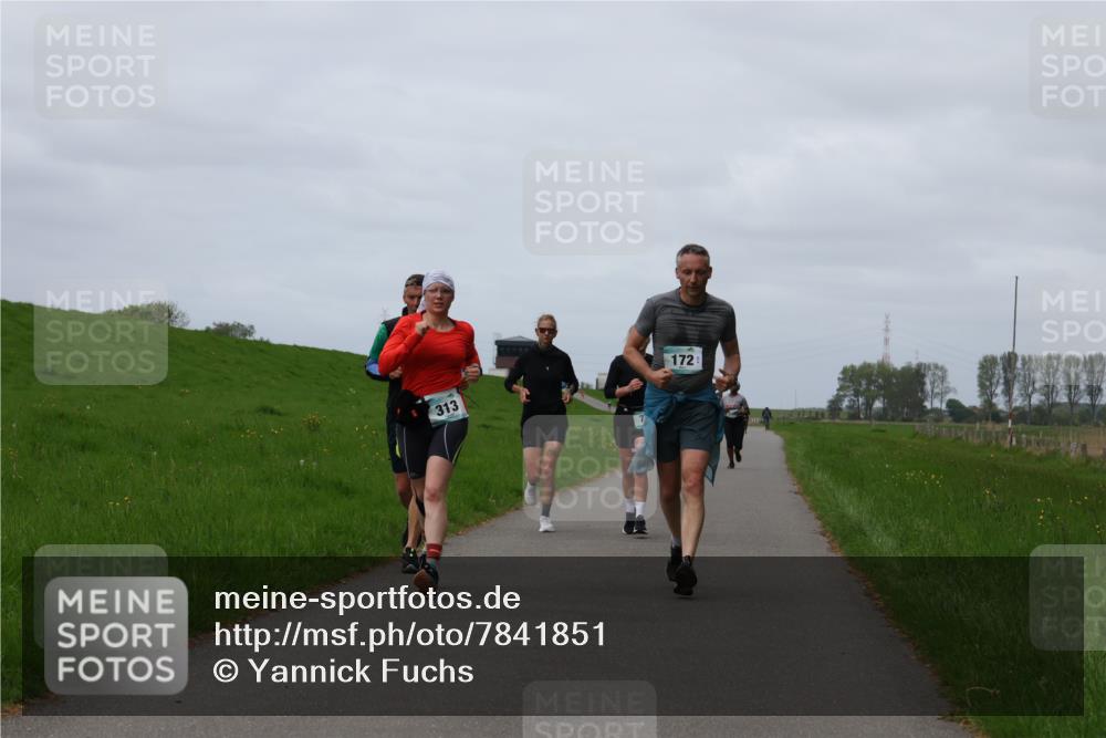 04.05.2025 - 8. Wedeler Halbmarathon Yannick Fuchs http://msf.ph/oto/7841851 04.05.2025 11:49:53 Laufen 313, 172 meine-sportfotos.de