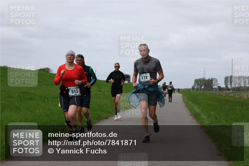 04.05.2025 - 8. Wedeler Halbmarathon Yannick Fuchs http://msf.ph/oto/7841871 04.05.2025 11:49:54 Laufen 172, 313 meine-sportfotos.de