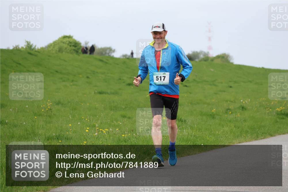 04.05.2025 - 8. Wedeler Halbmarathon Lena Gebhardt http://msf.ph/oto/7841889 04.05.2025 12:00:22 Laufen 517 meine-sportfotos.de