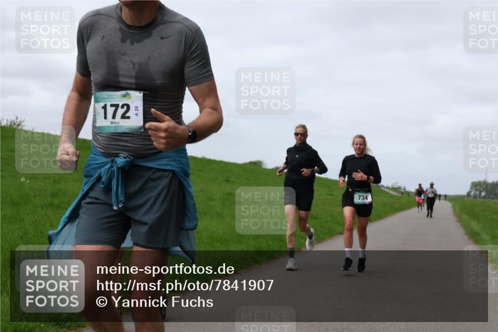 04.05.2025 - 8. Wedeler Halbmarathon Yannick Fuchs http://msf.ph/oto/7841907 04.05.2025 11:49:57 Laufen 172, 734 meine-sportfotos.de