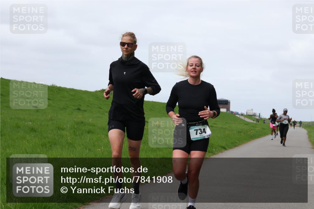 04.05.2025 - 8. Wedeler Halbmarathon Yannick Fuchs http://msf.ph/oto/7841908 04.05.2025 11:49:57 Laufen 734 meine-sportfotos.de