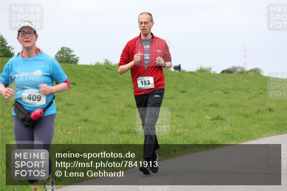 04.05.2025 - 8. Wedeler Halbmarathon Lena Gebhardt http://msf.ph/oto/7841913 04.05.2025 12:00:51 Laufen 81, 409, 153 meine-sportfotos.de