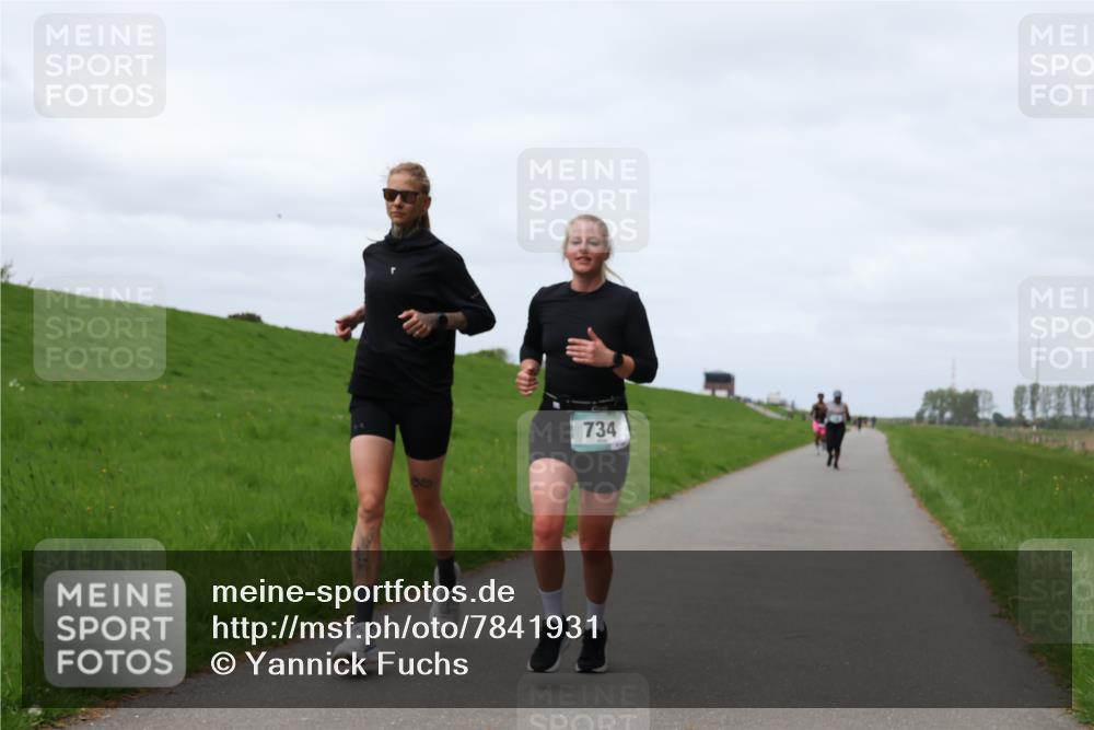 04.05.2025 - 8. Wedeler Halbmarathon Yannick Fuchs http://msf.ph/oto/7841931 04.05.2025 11:49:58 Laufen 734 meine-sportfotos.de