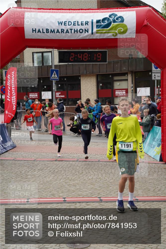 04.05.2025 - 8. Wedeler Halbmarathon Felixshl http://msf.ph/oto/7841953 04.05.2025 12:48:16 Ziel 161, 542, 591, 600, 899, 900, 1076, 1191, 1192 meine-sportfotos.de