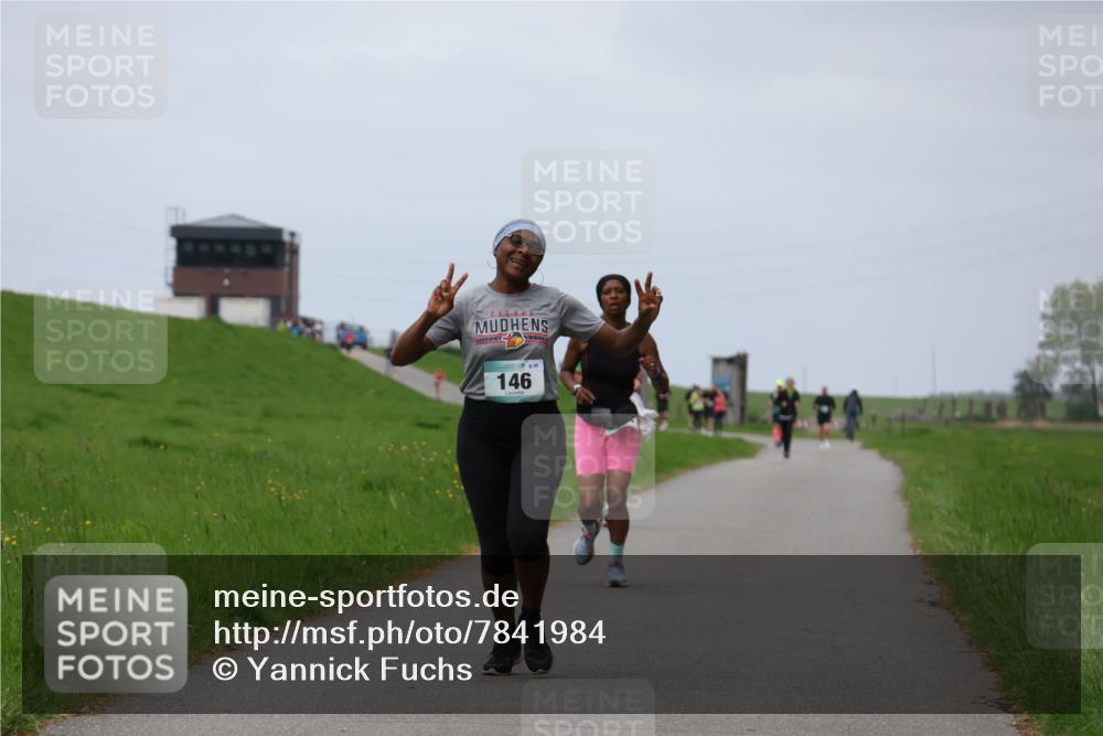 04.05.2025 - 8. Wedeler Halbmarathon Yannick Fuchs http://msf.ph/oto/7841984 04.05.2025 11:50:01 Laufen 146 meine-sportfotos.de