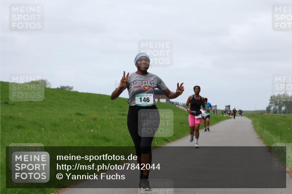 04.05.2025 - 8. Wedeler Halbmarathon Yannick Fuchs http://msf.ph/oto/7842044 04.05.2025 11:50:05 Laufen 88901, 146, 494 meine-sportfotos.de