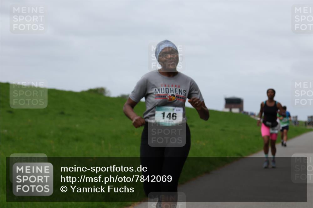 04.05.2025 - 8. Wedeler Halbmarathon Yannick Fuchs http://msf.ph/oto/7842069 04.05.2025 11:50:06 Laufen 146 meine-sportfotos.de