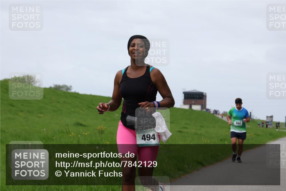 04.05.2025 - 8. Wedeler Halbmarathon Yannick Fuchs http://msf.ph/oto/7842129 04.05.2025 11:50:10 Laufen 494, 884 meine-sportfotos.de
