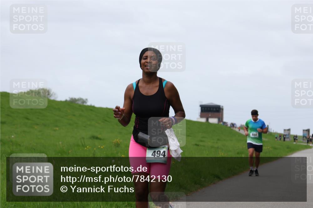 04.05.2025 - 8. Wedeler Halbmarathon Yannick Fuchs http://msf.ph/oto/7842130 04.05.2025 11:50:10 Laufen 494, 884 meine-sportfotos.de