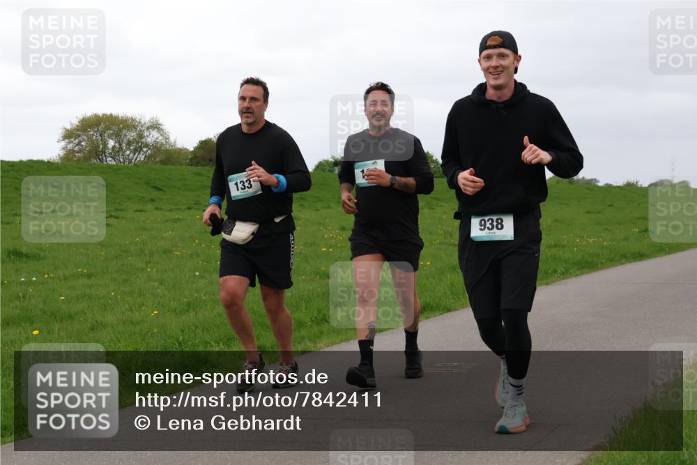 04.05.2025 - 8. Wedeler Halbmarathon Lena Gebhardt http://msf.ph/oto/7842411 04.05.2025 12:12:07 Laufen 133, 938 meine-sportfotos.de