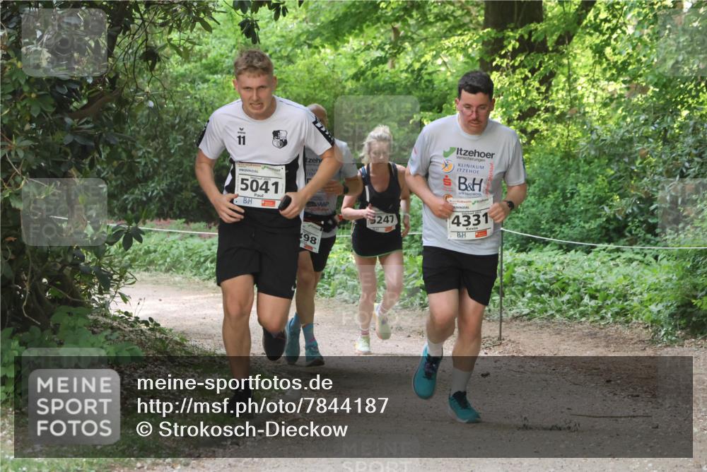17.05.2025 - Störlauf Strokosch-Dieckow http://msf.ph/oto/7844187 17.05.2025 18:49:37 Laufen 5041, 5247, 4331, 98 meine-sportfotos.de