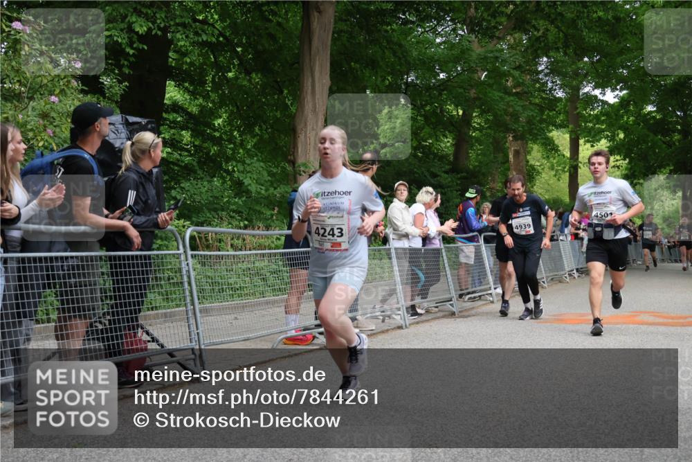 17.05.2025 - Störlauf Strokosch-Dieckow http://msf.ph/oto/7844261 17.05.2025 19:01:15 Ziel 4243, 4501, 4939 meine-sportfotos.de