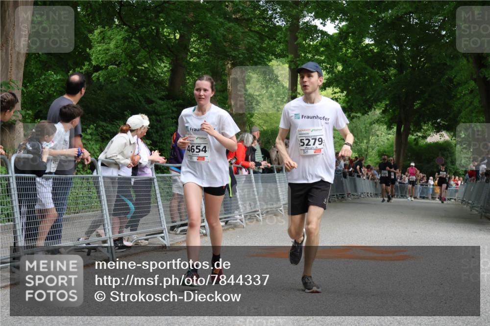 17.05.2025 - Störlauf Strokosch-Dieckow http://msf.ph/oto/7844337 17.05.2025 19:01:48 Ziel 493, 4654, 5279 meine-sportfotos.de