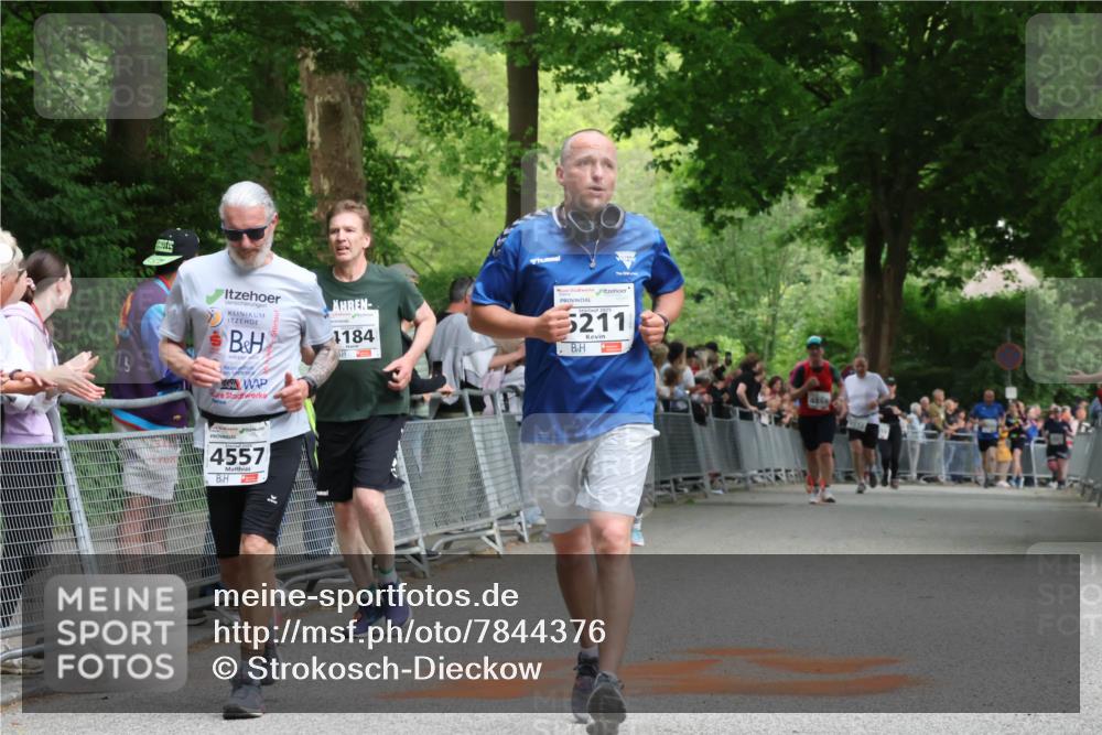 17.05.2025 - Störlauf Strokosch-Dieckow http://msf.ph/oto/7844376 17.05.2025 19:02:12 Ziel 1184, 2025, 5211, 4557, 4866 meine-sportfotos.de
