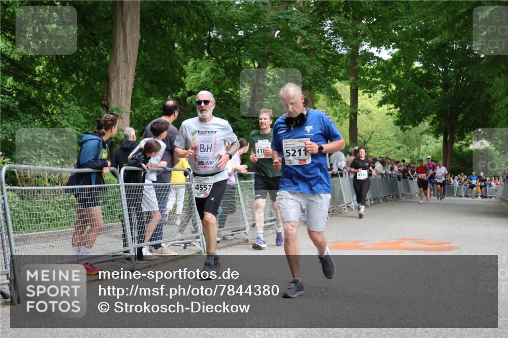 17.05.2025 - Störlauf Strokosch-Dieckow http://msf.ph/oto/7844380 17.05.2025 19:02:13 Ziel 41, 5211, 4557, 4378 meine-sportfotos.de