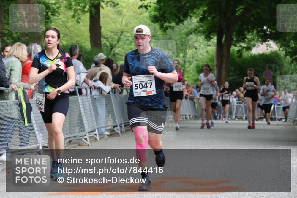 17.05.2025 - Störlauf Strokosch-Dieckow http://msf.ph/oto/7844416 17.05.2025 19:02:33 Ziel 128, 5047, 5059, 4366 meine-sportfotos.de