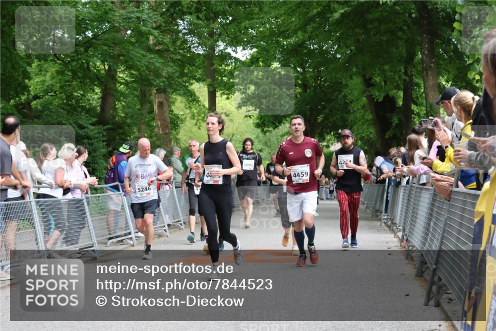 17.05.2025 - Störlauf Strokosch-Dieckow http://msf.ph/oto/7844523 17.05.2025 19:03:24 Ziel 5246, 5005, 4459, 42 meine-sportfotos.de