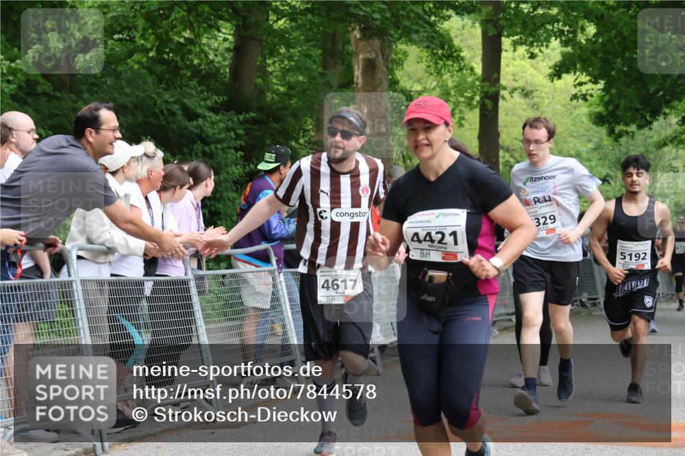 17.05.2025 - Störlauf Strokosch-Dieckow http://msf.ph/oto/7844578 17.05.2025 19:03:47 Ziel 4617, 2025, 4421, 329, 5192 meine-sportfotos.de