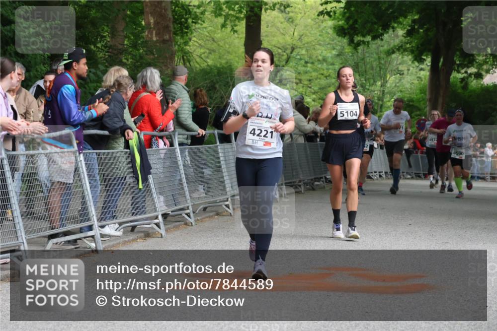 17.05.2025 - Störlauf Strokosch-Dieckow http://msf.ph/oto/7844589 17.05.2025 19:03:53 Ziel 4221, 5104, 4932, 4590 meine-sportfotos.de