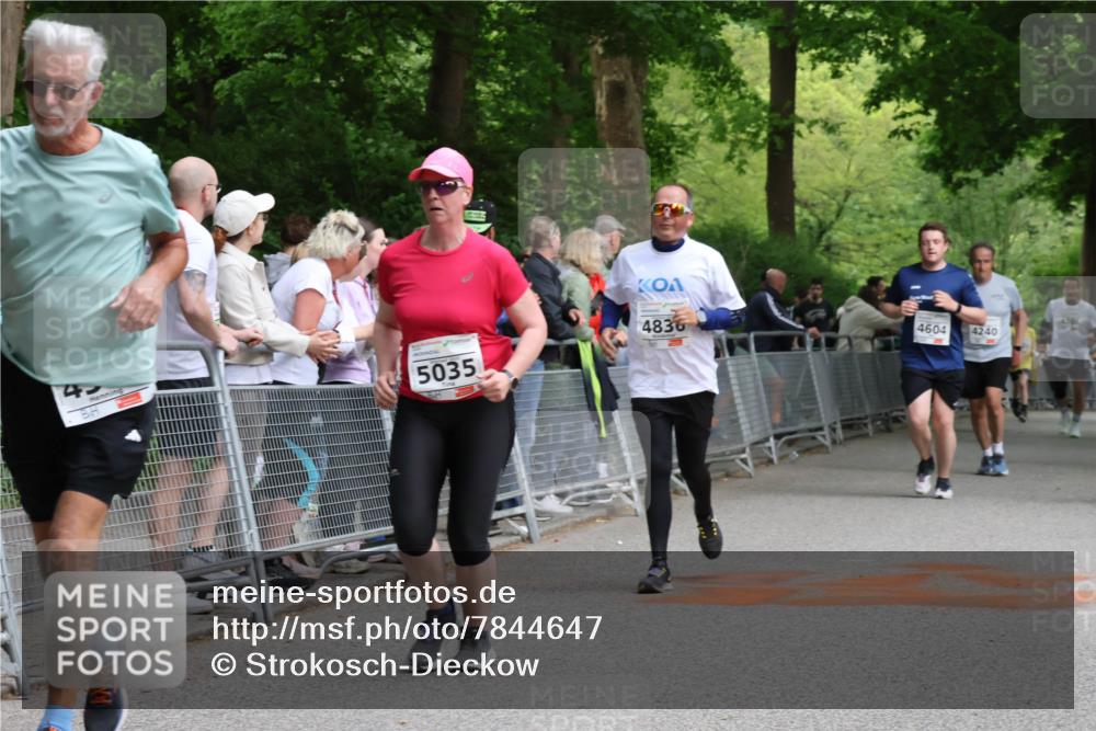 17.05.2025 - Störlauf Strokosch-Dieckow http://msf.ph/oto/7844647 17.05.2025 19:04:26 Ziel 4836, 4366, 4604, 4240, 5035 meine-sportfotos.de