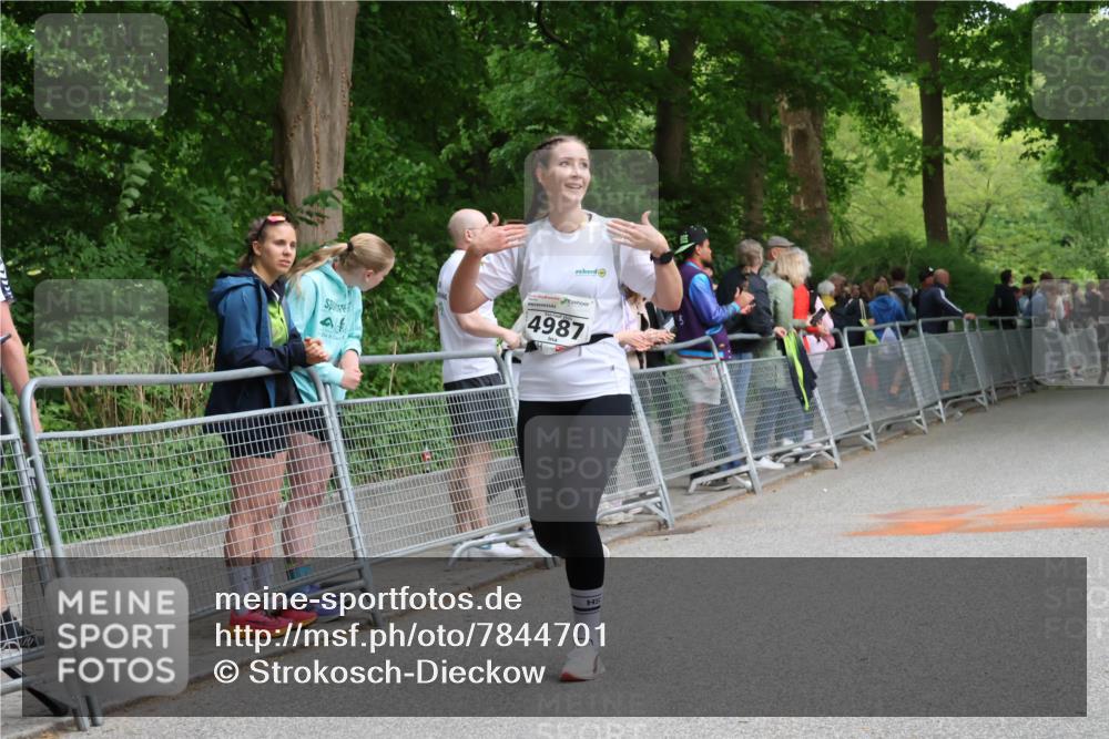 17.05.2025 - Störlauf Strokosch-Dieckow http://msf.ph/oto/7844701 17.05.2025 19:04:53 Ziel 4987, 5 meine-sportfotos.de
