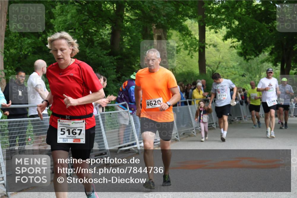 17.05.2025 - Störlauf Strokosch-Dieckow http://msf.ph/oto/7844736 17.05.2025 19:05:13 Ziel 2025, 5167, 4620, 4194, 5248 meine-sportfotos.de