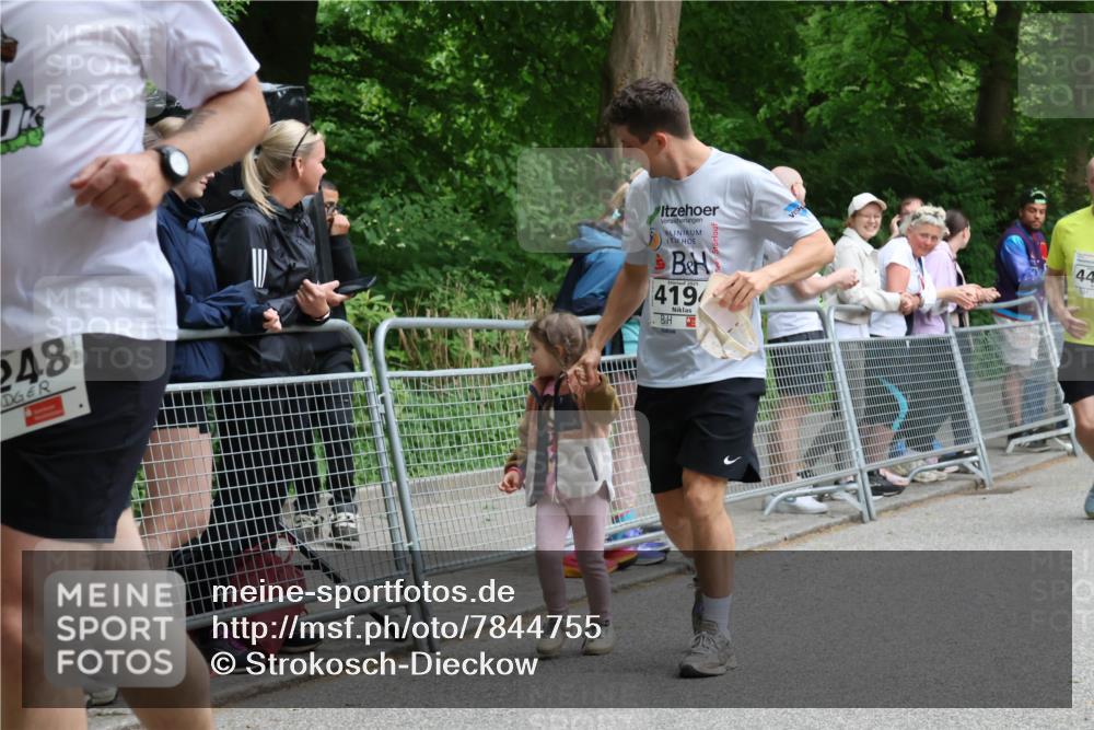 17.05.2025 - Störlauf Strokosch-Dieckow http://msf.ph/oto/7844755 17.05.2025 19:05:20 Ziel 248, 2025, 419, 44 meine-sportfotos.de