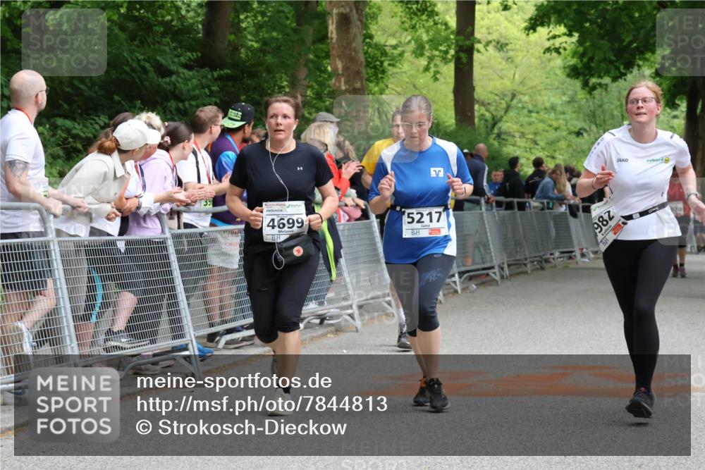 17.05.2025 - Störlauf Strokosch-Dieckow http://msf.ph/oto/7844813 17.05.2025 19:05:48 Ziel 4699, 5217, 982, 070 meine-sportfotos.de