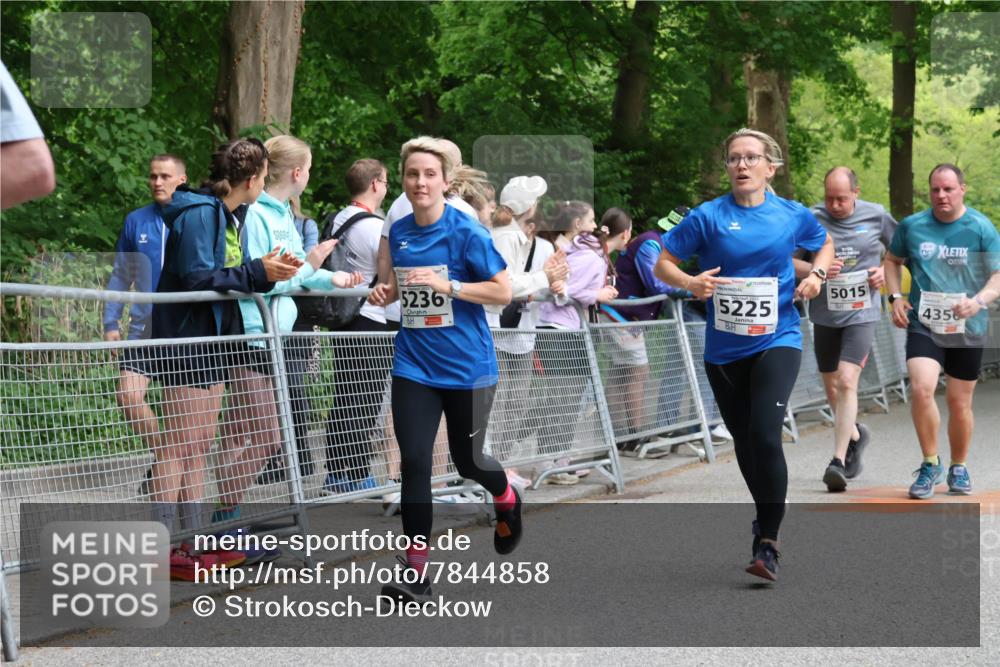 17.05.2025 - Störlauf Strokosch-Dieckow http://msf.ph/oto/7844858 17.05.2025 19:06:16 Ziel 5236, 5225, 5015, 4356 meine-sportfotos.de