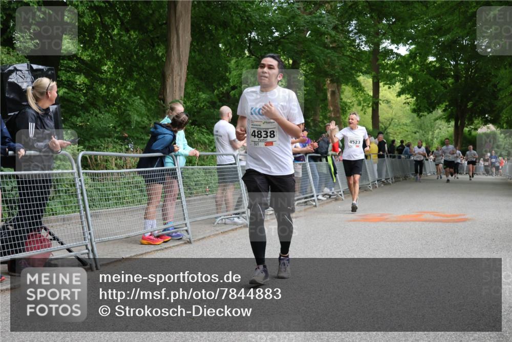 17.05.2025 - Störlauf Strokosch-Dieckow http://msf.ph/oto/7844883 17.05.2025 19:06:27 Ziel 4838, 4523, 4746 meine-sportfotos.de