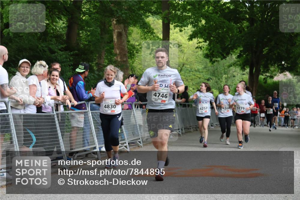 17.05.2025 - Störlauf Strokosch-Dieckow http://msf.ph/oto/7844895 17.05.2025 19:06:34 Ziel 4830, 4746, 4257, 4268, 5179 meine-sportfotos.de