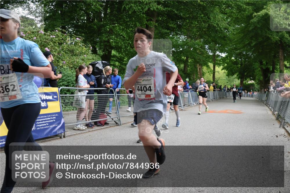 17.05.2025 - Störlauf Strokosch-Dieckow http://msf.ph/oto/7844936 17.05.2025 19:06:53 Ziel 2025, 362, 2025, 4404, 003, 4246 meine-sportfotos.de