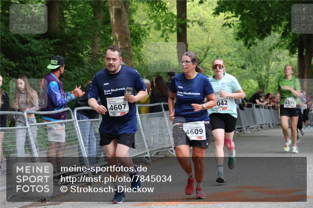 17.05.2025 - Störlauf Strokosch-Dieckow http://msf.ph/oto/7845034 17.05.2025 19:08:12 Ziel 4607, 4609, 042, 4379 meine-sportfotos.de