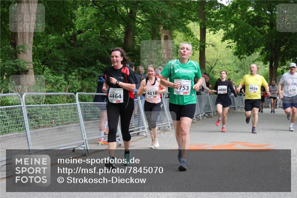 17.05.2025 - Störlauf Strokosch-Dieckow http://msf.ph/oto/7845070 17.05.2025 19:08:30 Ziel 4464, 4218, 153, 4658, 4659, 4206 meine-sportfotos.de