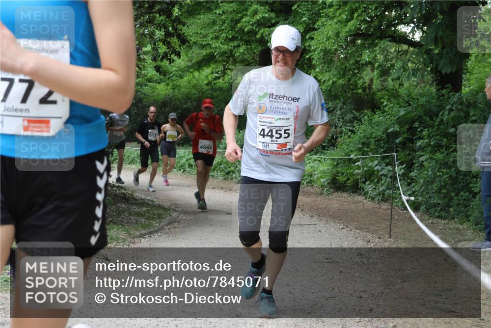17.05.2025 - Störlauf Strokosch-Dieckow http://msf.ph/oto/7845071 17.05.2025 18:55:48 Laufen 772, 5131, 2522, 4865, 2025, 4455 meine-sportfotos.de