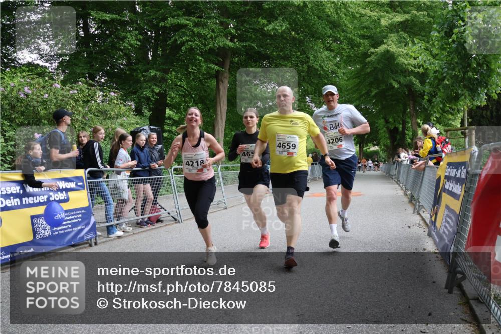 17.05.2025 - Störlauf Strokosch-Dieckow http://msf.ph/oto/7845085 17.05.2025 19:08:34 Ziel 4218, 465, 4659, 4206 meine-sportfotos.de