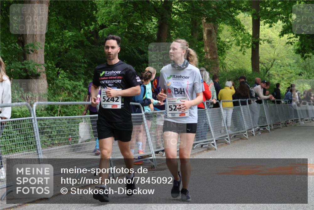 17.05.2025 - Störlauf Strokosch-Dieckow http://msf.ph/oto/7845092 17.05.2025 19:08:42 Ziel 2019, 5242, 52 meine-sportfotos.de