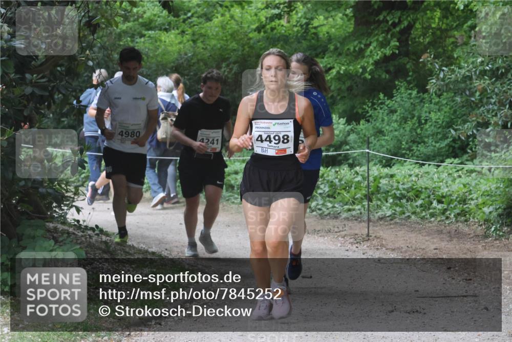 17.05.2025 - Störlauf Strokosch-Dieckow http://msf.ph/oto/7845252 17.05.2025 18:56:55 Laufen 4980, 4241, 2025, 4498 meine-sportfotos.de
