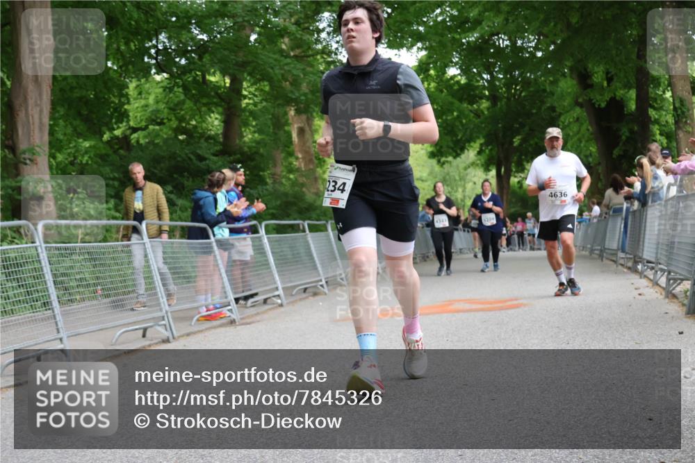 17.05.2025 - Störlauf Strokosch-Dieckow http://msf.ph/oto/7845326 17.05.2025 19:11:11 Ziel 234, 4343, 209, 4636 meine-sportfotos.de