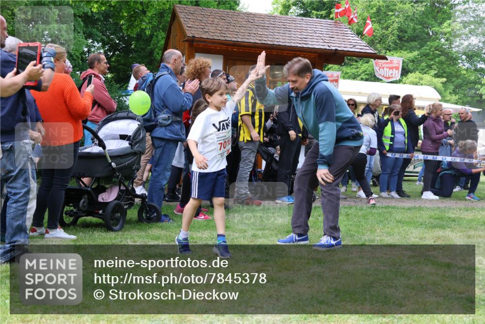 17.05.2025 - Störlauf Strokosch-Dieckow http://msf.ph/oto/7845378 17.05.2025 13:02:27 Laufen 701, 2 meine-sportfotos.de