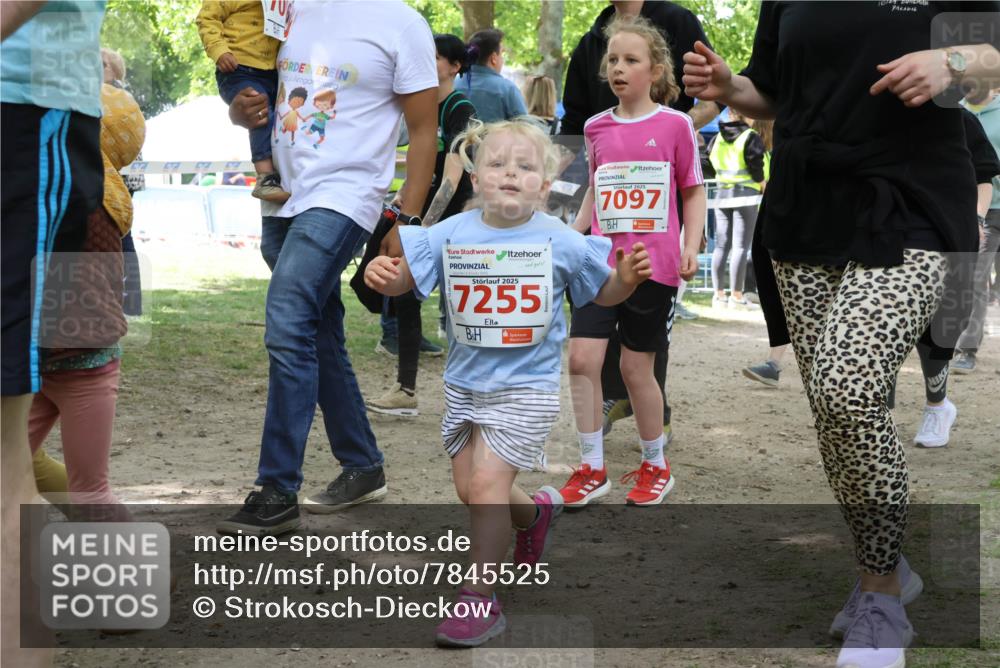 17.05.2025 - Störlauf Strokosch-Dieckow http://msf.ph/oto/7845525 17.05.2025 13:05:38 Laufen 2025, 7255, 2025, 7097 meine-sportfotos.de