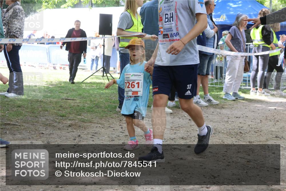 17.05.2025 - Störlauf Strokosch-Dieckow http://msf.ph/oto/7845541 17.05.2025 13:05:42 Laufen 2025, 12611, 25, 37 meine-sportfotos.de
