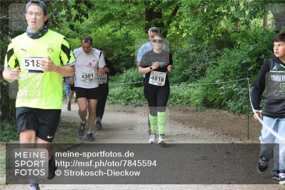 17.05.2025 - Störlauf Strokosch-Dieckow http://msf.ph/oto/7845594 17.05.2025 18:58:07 Laufen 20, 518, 09, 4301, 705, 4818, 5 meine-sportfotos.de