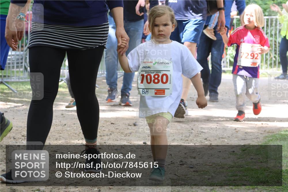 17.05.2025 - Störlauf Strokosch-Dieckow http://msf.ph/oto/7845615 17.05.2025 13:06:04 Laufen 2025, 7080, 7292 meine-sportfotos.de