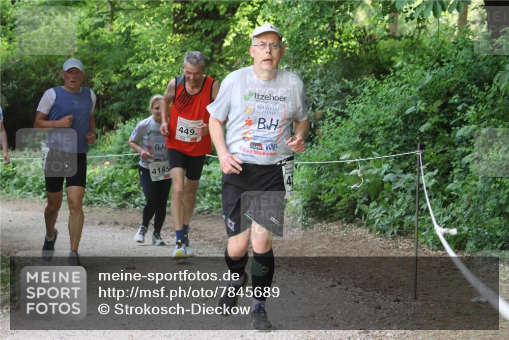 17.05.2025 - Störlauf Strokosch-Dieckow http://msf.ph/oto/7845689 17.05.2025 18:58:27 Laufen 4185, 449, 42 meine-sportfotos.de