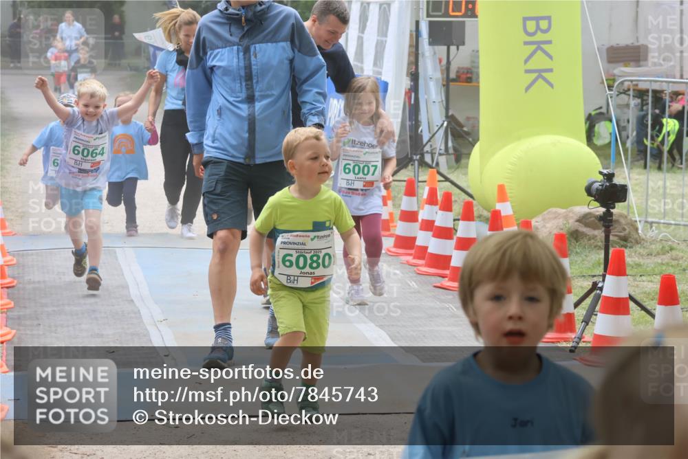 17.05.2025 - Störlauf Strokosch-Dieckow http://msf.ph/oto/7845743 17.05.2025 13:17:45 Laufen 6064, 6007, 2025, 6080 meine-sportfotos.de