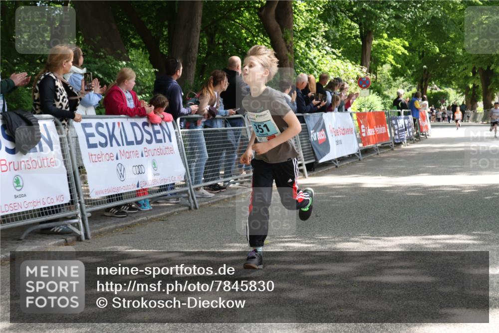 17.05.2025 - Störlauf Strokosch-Dieckow http://msf.ph/oto/7845830 17.05.2025 13:01:15 Ziel 351 meine-sportfotos.de